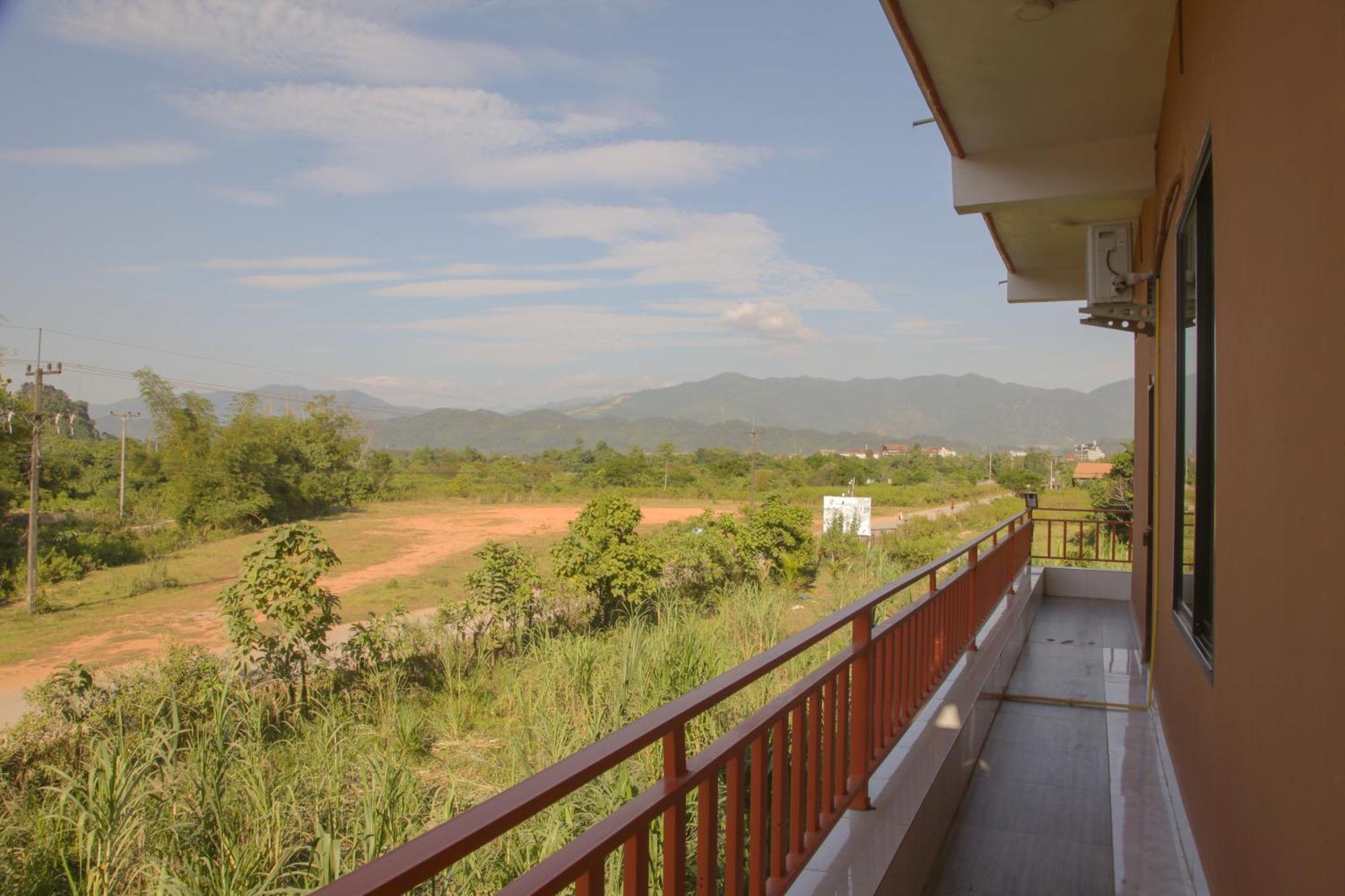 Dd Guesthouse Vang Vieng Zewnętrze zdjęcie
